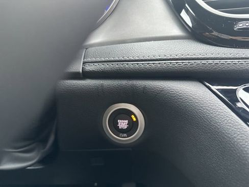 New 2026 Chrysler Pacifica Select image 18