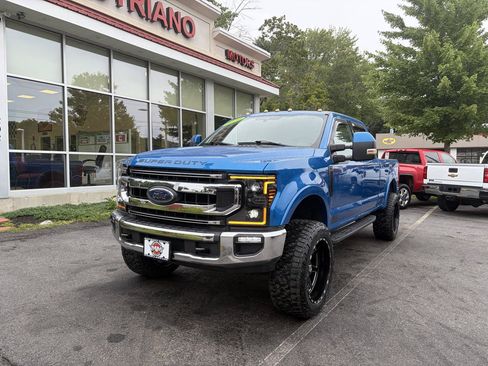 Used 2020 Ford F250 XLT w/ Tremor Off-Road Package AWD/4WD image 2