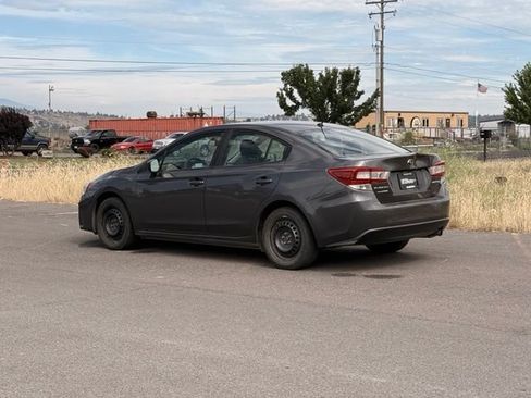 Used 2018 Subaru Impreza 2.0i AWD/4WD image 3