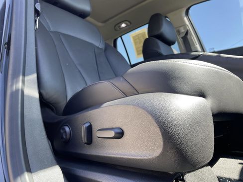 Used 2020 Buick Envision Premium w/ Driver Confidence Package AWD/4WD image 11