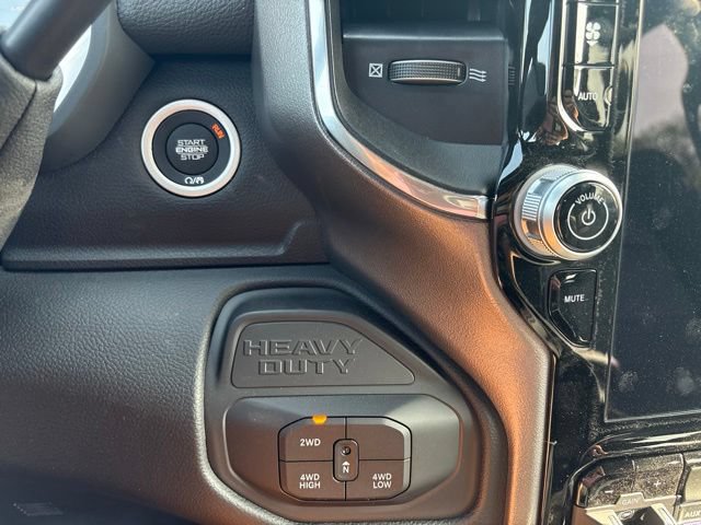 New 2026 RAM 2500 Laramie w/ Night Edition AWD/4WD image 38