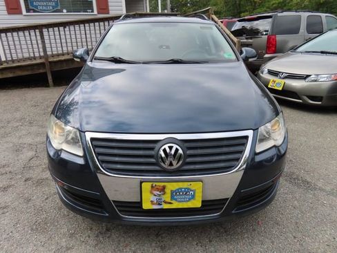 Used 2007 Volkswagen Passat 2.0T image 3