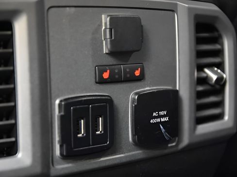Used 2020 Ford F150 Raptor w/ Equipment Group 802A Luxury AWD/4WD image 39