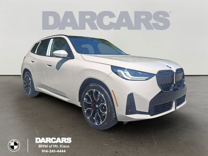 New 2025 BMW X3 xDrive30i w/ Premium Package