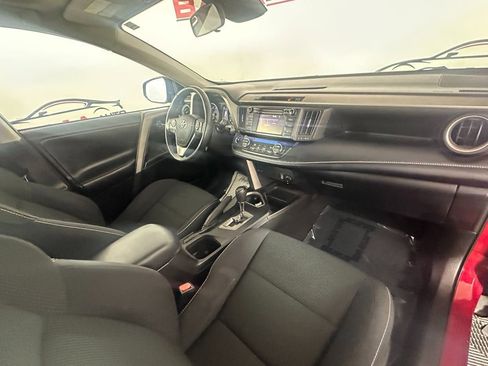 Used 2018 Toyota RAV4 Adventure image 19