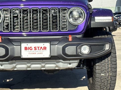 New 2026 Jeep Gladiator Mojave AWD/4WD image 6