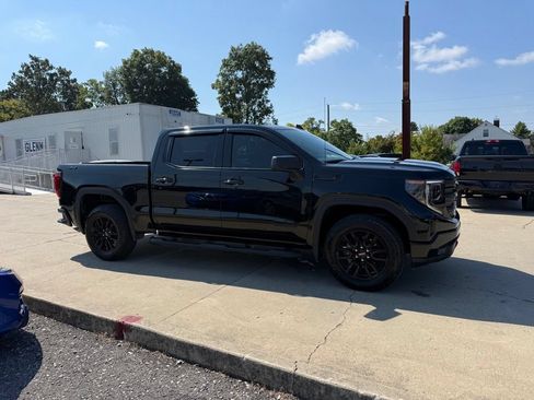 Used 2026 GMC Sierra 1500 Elevation w/ Elevation Select Package AWD/4WD image 5