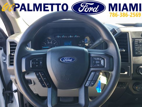 Used 2022 Ford F250 XL w/ Power Equipment Group image 17