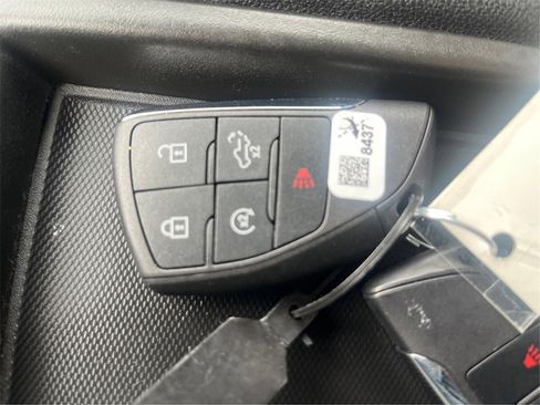 Used 2023 Chevrolet Silverado 1500 LT w/ Convenience Package II image 35