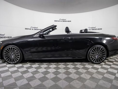 Used 2022 Mercedes-Benz E 450 Cabriolet image 13