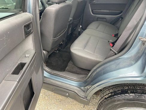 Used 2011 Ford Escape XLT FWD image 11