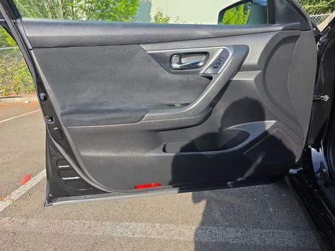 Used 2015 Nissan Altima 2.5 S FWD image 17