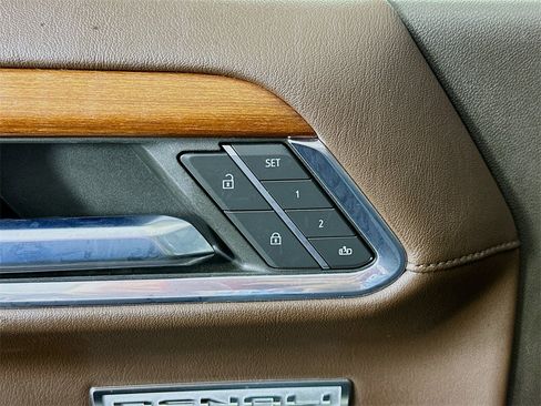 Used 2022 GMC Sierra 1500 Denali image 20