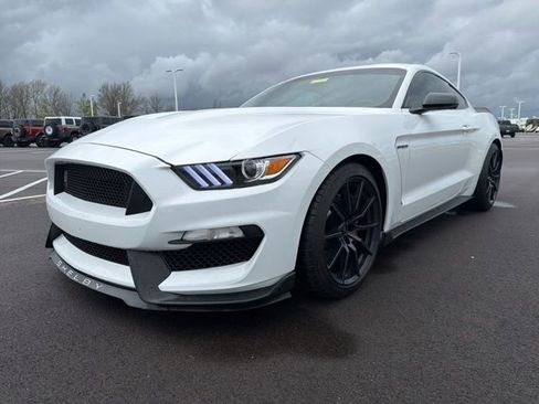 Used 2016 Ford Mustang Shelby GT350 w/ Technology Package image 2