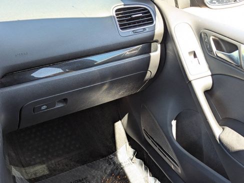 Used 2012 Volkswagen GTI 4-Door FWD image 18