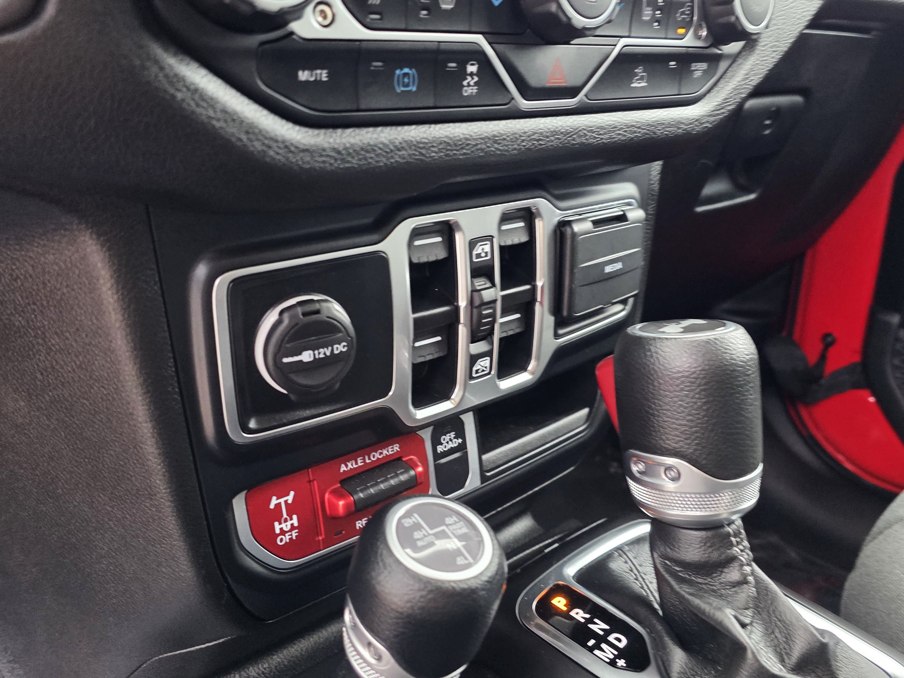 Certified 2024 Jeep Wrangler Unlimited AWD/4WD image 20