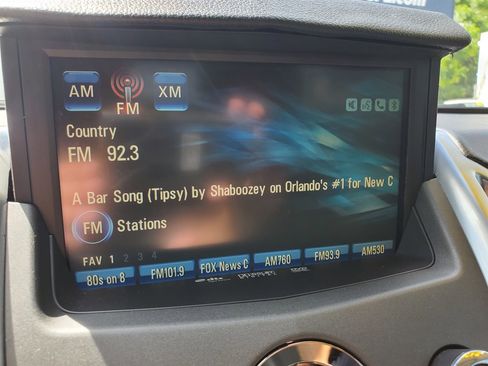 Used 2010 Cadillac SRX Performance image 24