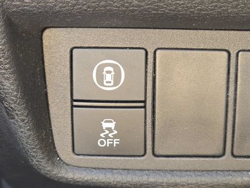 Used 2019 Honda Accord LX image 8
