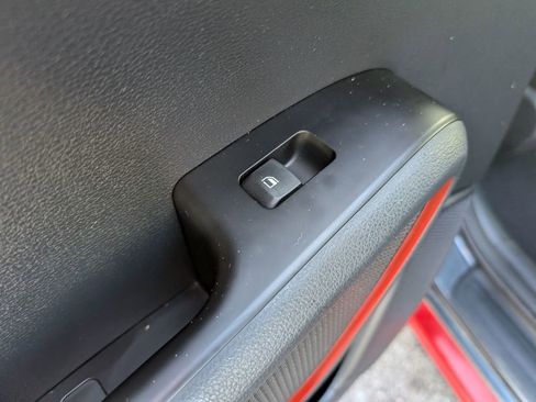 Used 2022 Kia Soul Turbo image 11