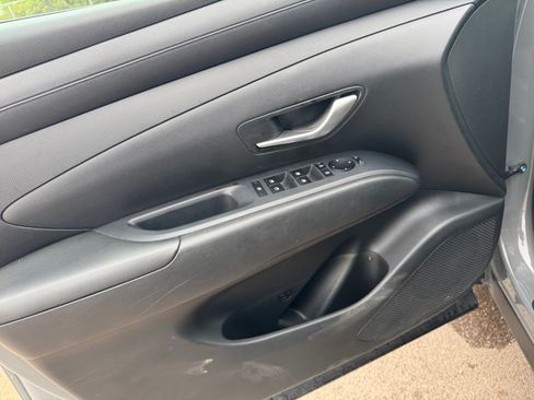 Used 2025 Hyundai Tucson SEL FWD image 11