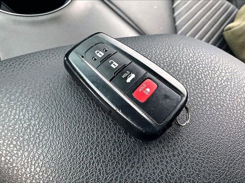 Used 2023 Toyota Camry SE w/ Convenience Package FWD image 34