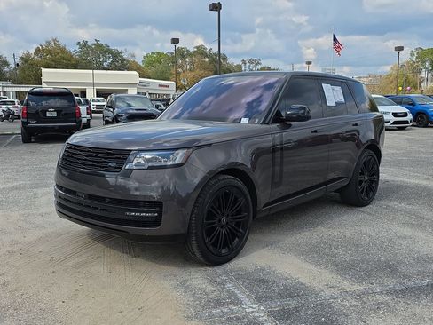 Used 2022 Land Rover Range Rover SE AWD/4WD image 9