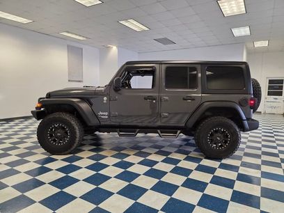 Used 2018 Jeep Wrangler Unlimited Sport S