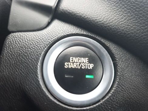 Used 2024 Chevrolet Equinox LT image 22