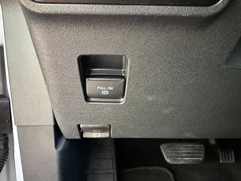 Used 2025 Ford Bronco Outer Banks AWD/4WD image 31