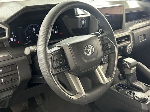 Used 2025 Toyota Tacoma SR5 image 13