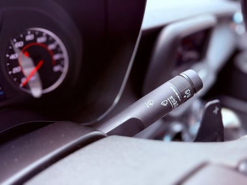Used 2021 Chevrolet Camaro LT RWD image 34