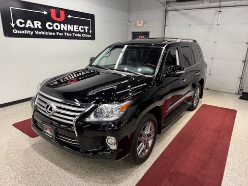 Used 2014 Lexus LX 570 4WD image 4