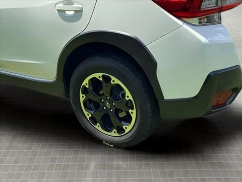 Used 2022 Subaru Crosstrek 2.0i Premium AWD/4WD image 23