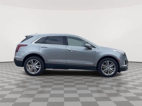 Certified 2024 Cadillac XT5 Premium Luxury w/ LPO, Floor Liner Package FWD image 9