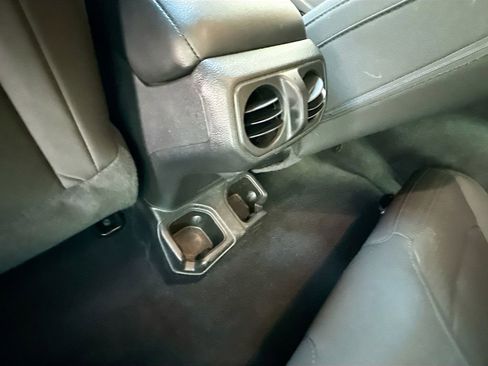 Used 2021 Jeep Wrangler Sport image 28
