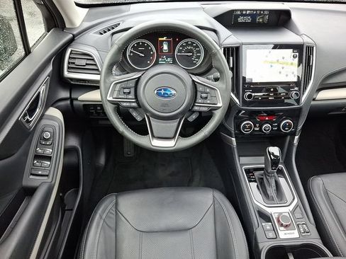 Used 2023 Subaru Forester Limited AWD/4WD image 11