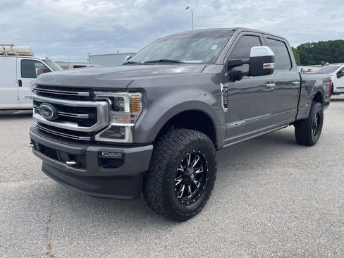 Used 2022 Ford F250 Platinum AWD/4WD image 9