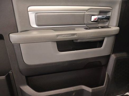 Used 2013 RAM 1500 Express RWD image 9