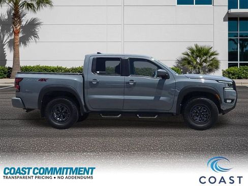 Used 2025 Nissan Frontier PRO-4X AWD/4WD image 5