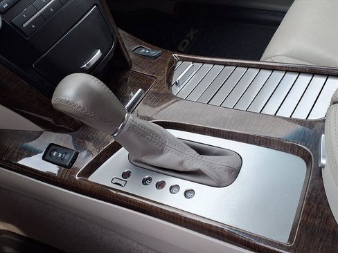 Used 2011 Acura MDX image 11