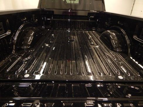 New 2025 Ford F250 Platinum image 18