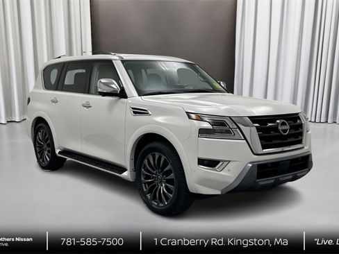 Certified 2024 Nissan Armada Platinum w/ Captain's Chairs Package image 3