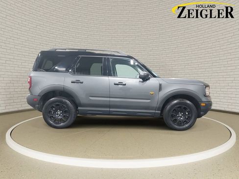 Used 2025 Ford Bronco Sport Badlands AWD/4WD image 4