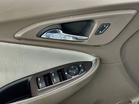 Used 2019 Chevrolet Malibu LT FWD image 20