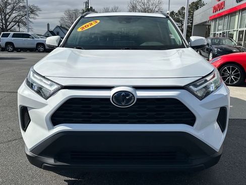 Used 2023 Toyota RAV4 XLE w/ Convenience Package image 8