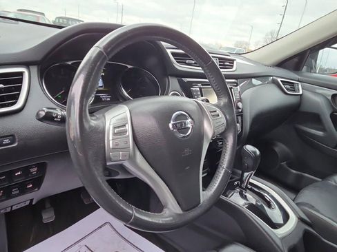 Used 2016 Nissan Rogue SL w/ SL Premium Package image 9