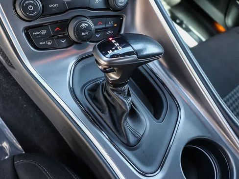 Used 2021 Dodge Challenger SXT RWD image 20