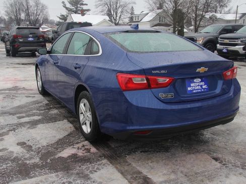 Used 2023 Chevrolet Malibu LT image 4