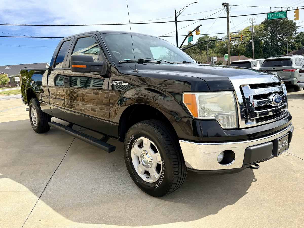 Used 2011 Ford F150 XLT w/ XLT Convenience Pkg AWD/4WD image 4