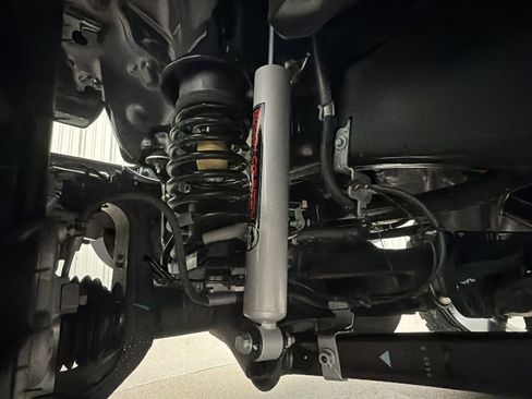 Used 2025 Jeep Wrangler Unlimited Sahara image 12